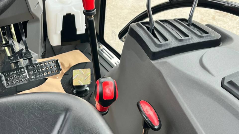 Трактор SCOUT SERIES TE PREMIUM Generation 3