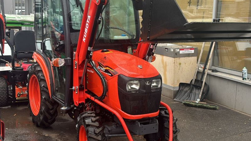 Минитрактор Kubota B2741S с кабиной