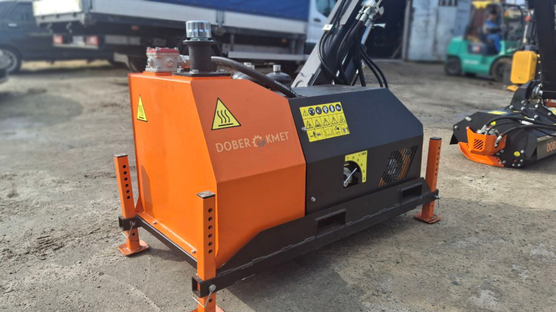 Косилка манипулятор Doberkmet RAL 100-R