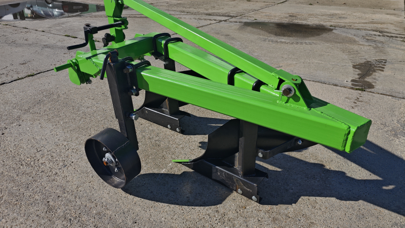 Плуг двухкорпусный B2.25