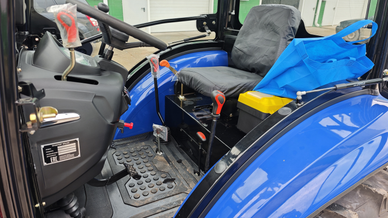 Минитрактор Xingtai / Синтай XT-304C с кабиной