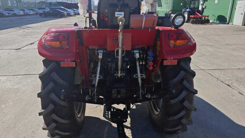 Минитрактор Dongfeng DF-404 G2 РЕВЕРС