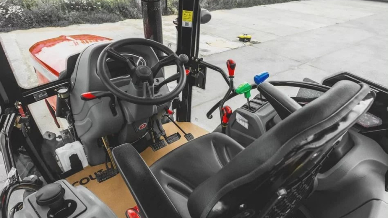 Трактор SCOUT SERIES TB Generation 3