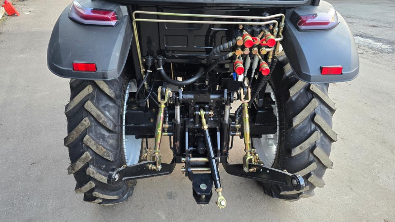 Минитрактор Xingtai / Синтай XT-354 с кабиной